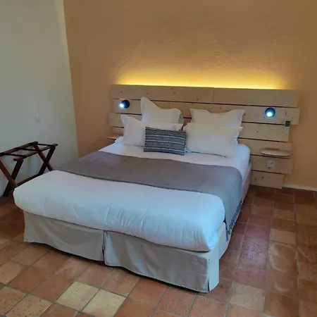 Des Laurels Hotel