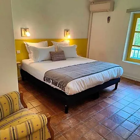 Hotel Des Laurels Chantemerle-lès-Grignan