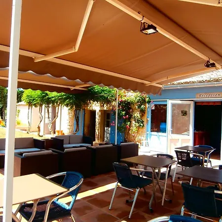 Hotel Des Laurels 3*